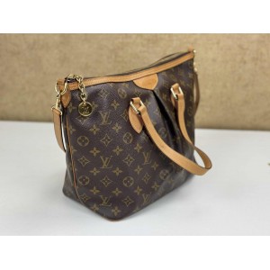 LOUIS VUITTON M40145 PALERMO PM LOUIS VUITTON M40145 PALERMO PM